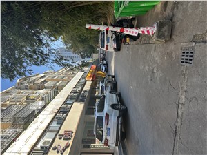 岳陽(yáng)市交投資產(chǎn)運(yùn)營(yíng)管理有限公司 市委南門(mén)3號(hào)門(mén)面招租公告
