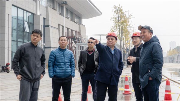 岳陽東站北側站房加蓋項目新建出站大廳 正式投入使用